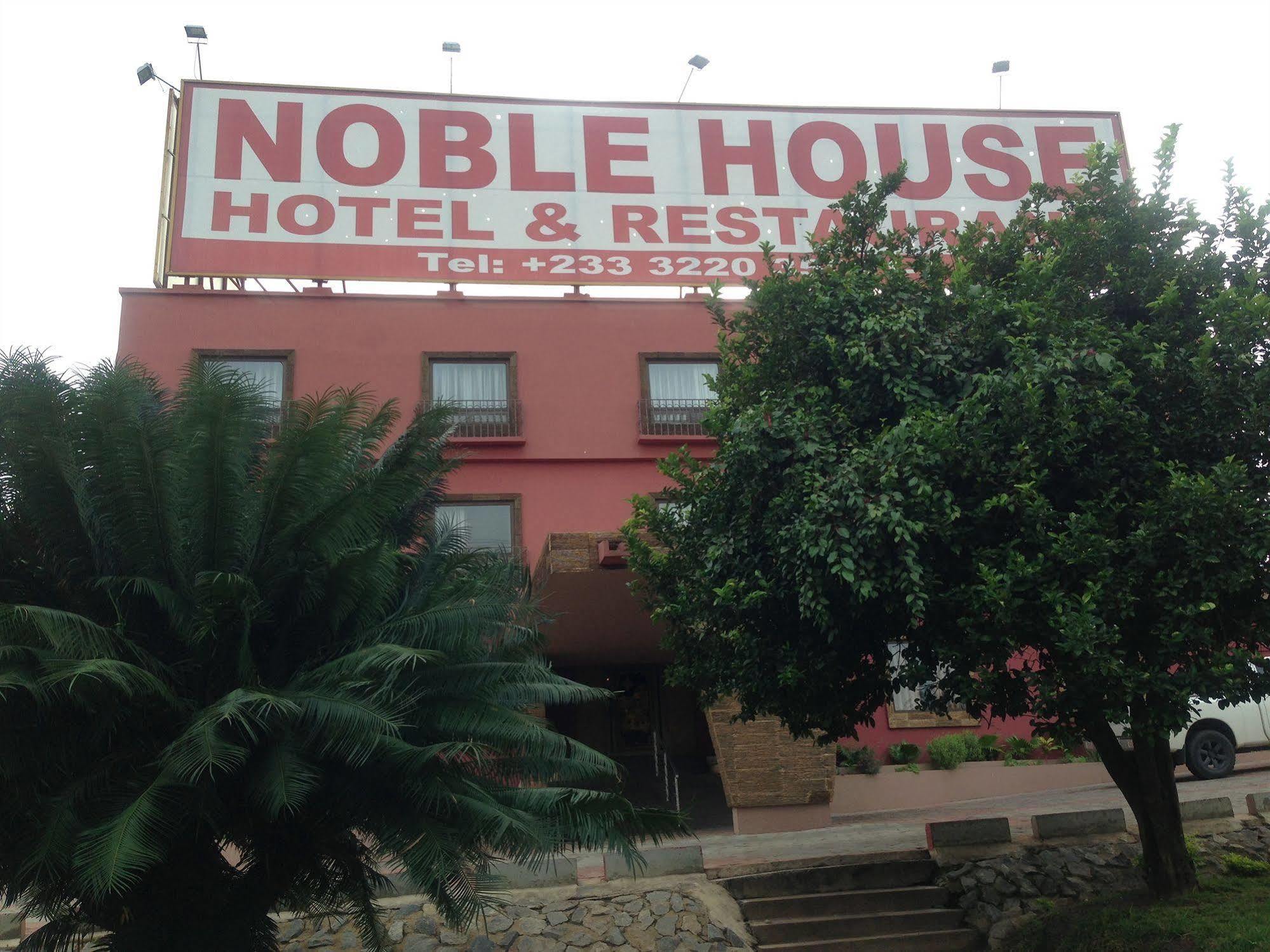 Noble House Hotel Kumasi Exterior photo
